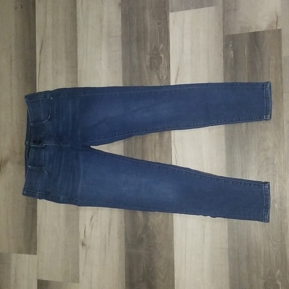 APT.9 skinny jeans size 6